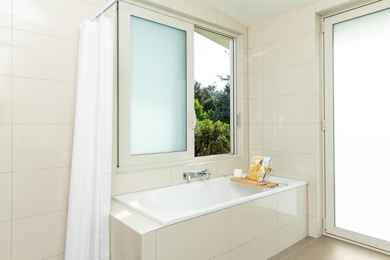 Anam Cara Gardens Luxury Villa Private Bedrooms And Ensuite Bathrooms Sleeps 9 Otaki Екстер'єр фото